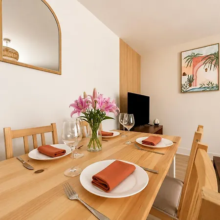 T3 Cosy Avec Parking Centre Saint-sever *